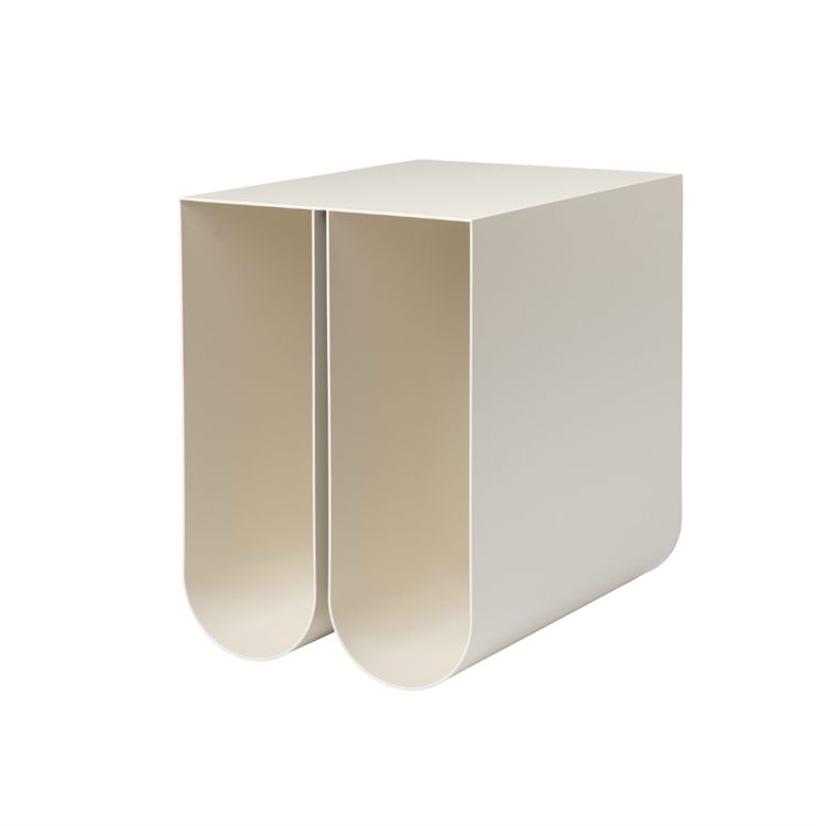 Kristina Dam Studio Curved Sidobord - Beige