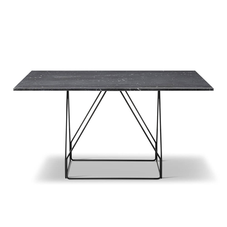 Fredericia Furniture JG Bord 140x140 - SVART MARQUINA