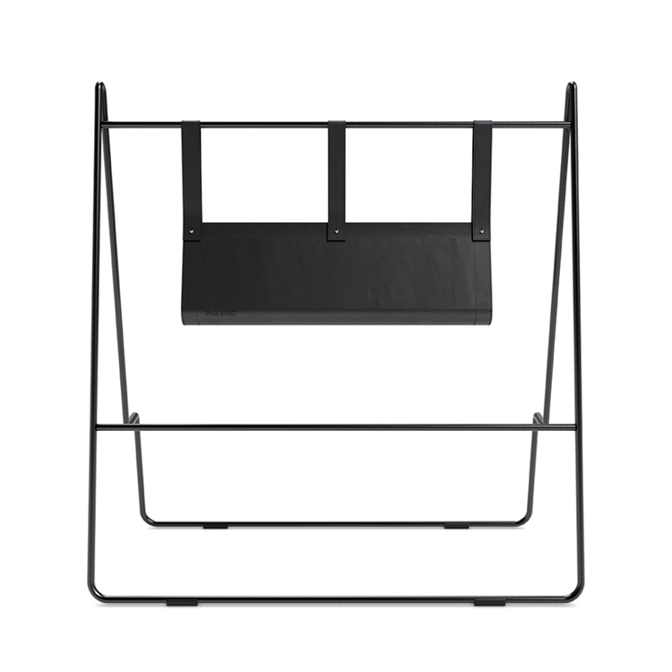 Eva Solo Furniture Carry TV-ficka, svart - sett på ett bärställ i \'Black\'